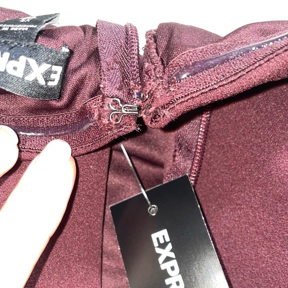 Off The Shoulder Jumpsuit - Picture 9 of 14